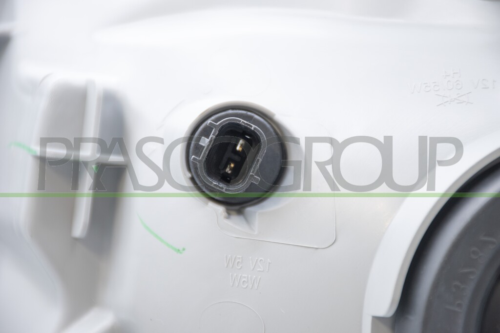 OPTICA DERECHA H4 MANUAL-CROMADA
